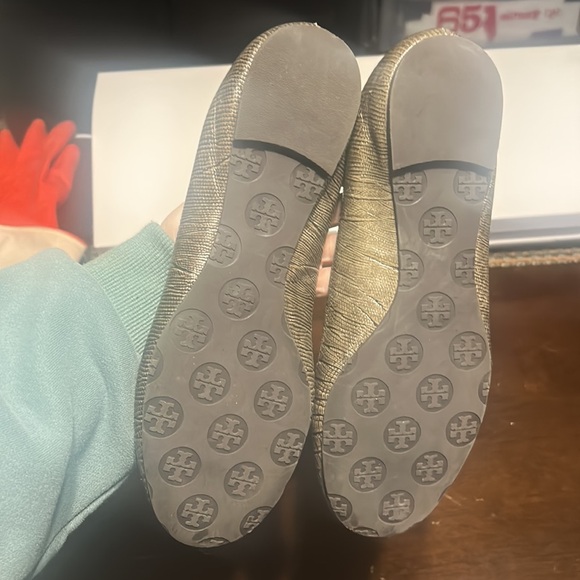 tory Burch flats, worn 1x, still smells like leather. - Picture 3 of 3